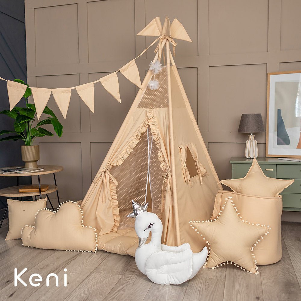 Beige teepee tent for children with mesh