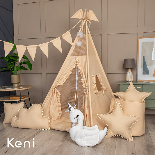 Beige teepee tent for children with mesh