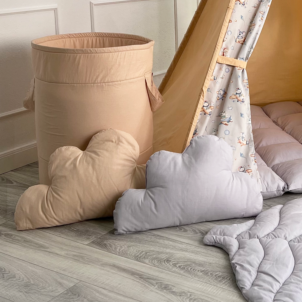 Cloud pillow (50 x 40 x 10 cm.)